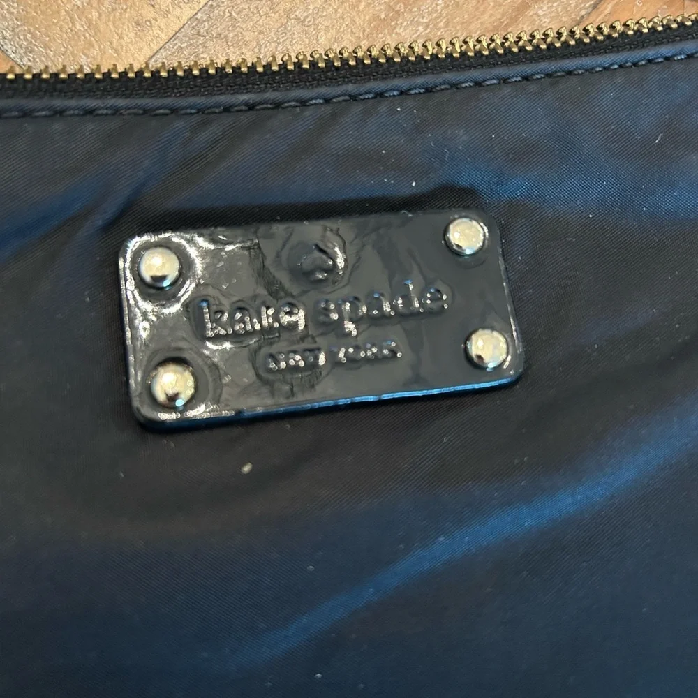 Kate Spade Black Shoulder Bag with Textured Fabric - Picture 3 of 6